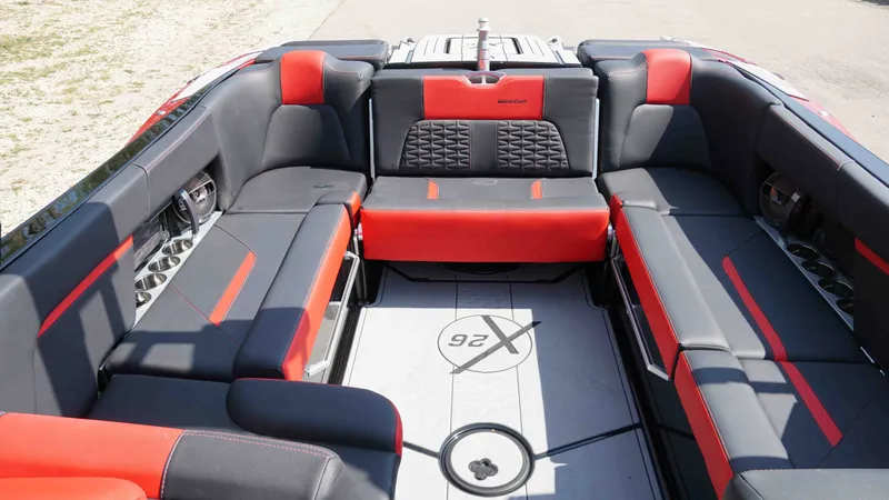 Slide: The Image of MasterCraft X26 2022 - 37