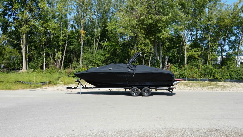 Slide: The Image of MasterCraft X26 2022 - 43