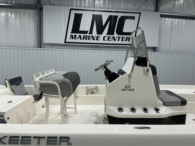 Slide: The Image of Skeeter SX 240 2015 - 11