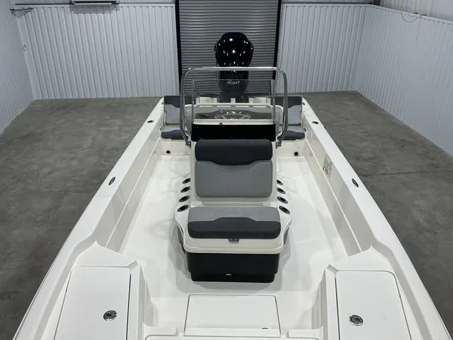 Slide: The Image of Skeeter SX 240 2015 - 14