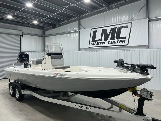 Slide: The Image of Skeeter SX 240 2015 - 6