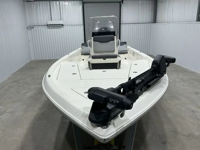 Slide: The Image of Skeeter SX 240 2015 - 7