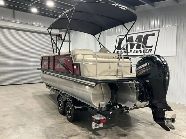 Slide: The Image of Harris Cruiser 220 2019 - 11