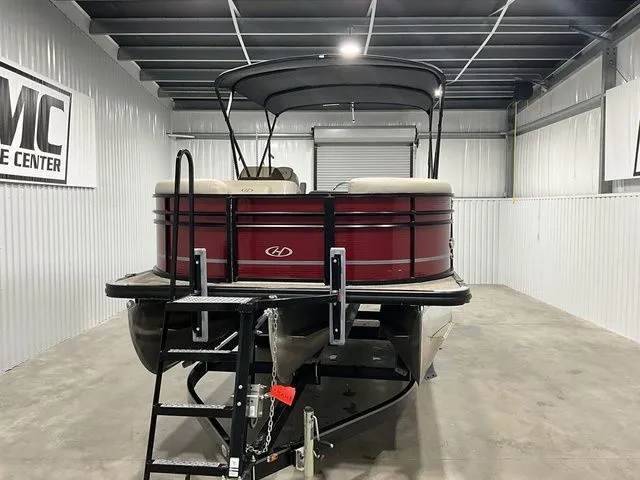 Slide: The Image of Harris Cruiser 220 2019 - 2