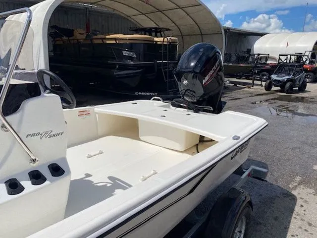 Slide: The Image of Mako Pro Skiff 17 CC 2026 - 3