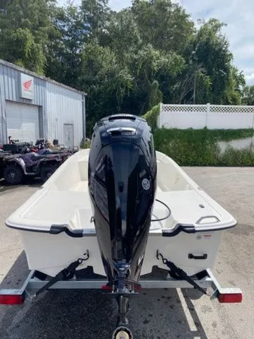 Slide: The Image of Mako Pro Skiff 17 CC 2026 - 4