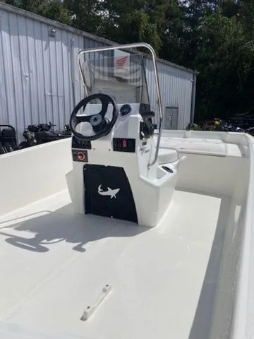 Slide: The Image of Mako Pro Skiff 17 CC 2026 - 5