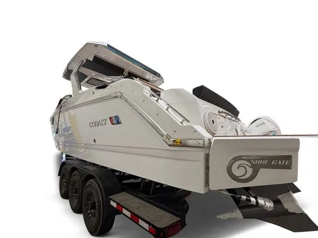 Slide: The Image of Cobalt R31 Surf 2026 - 3