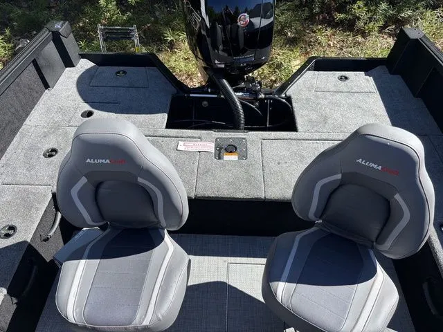 Slide: The Image of Alumacraft Competitor 175X Sport 2026 - 7