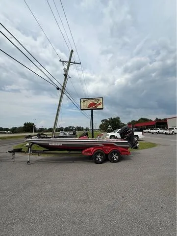 The Image of Skeeter FX21 2016 - 1