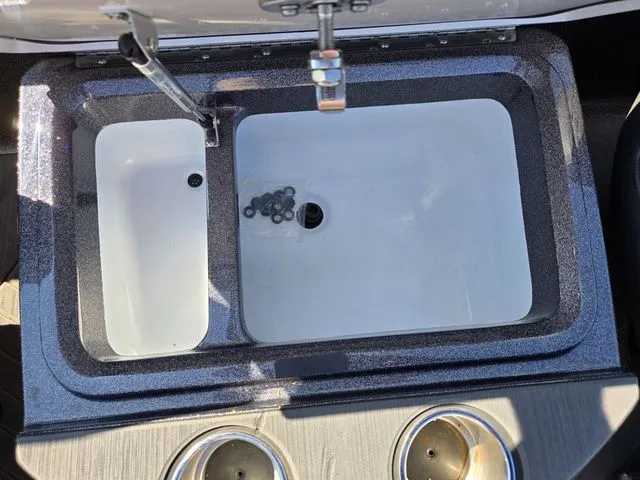 Slide: The Image of Vexus VX21 2025 - 17