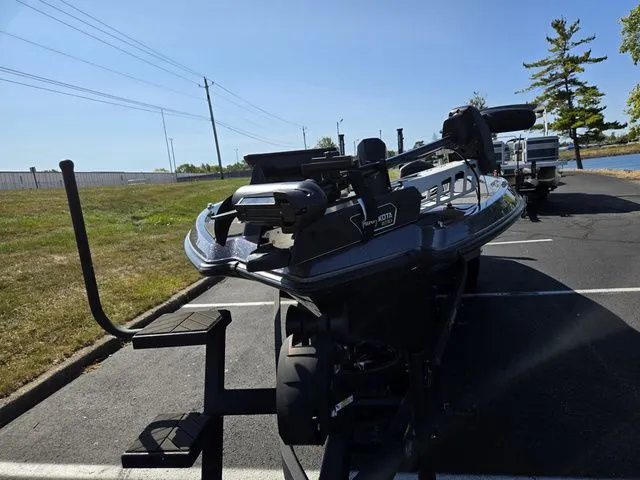 Slide: The Image of Vexus VX21 2025 - 8