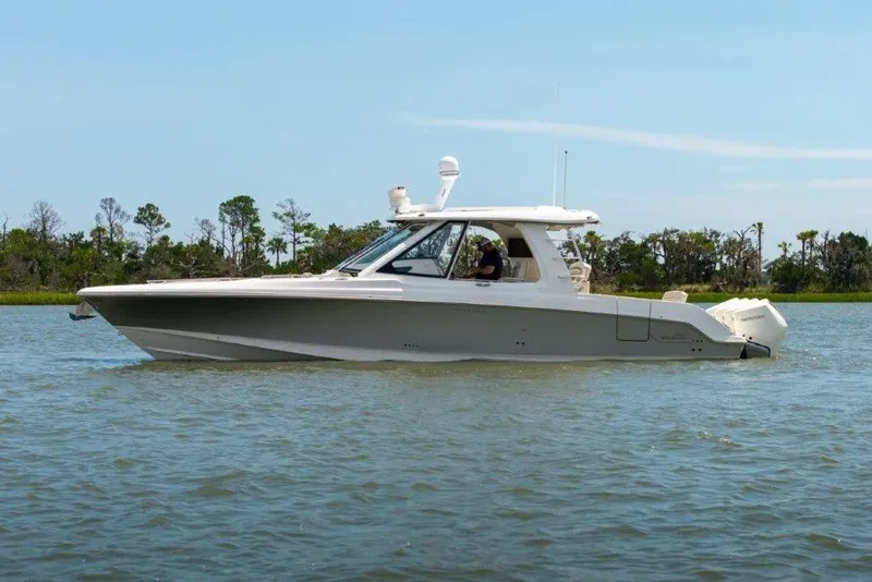 The Image of Boston Whaler 380 Realm- Profile - 0