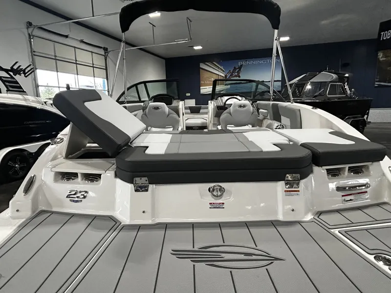 Slide: The Image of Chaparral 23 SSi 2026 - 22