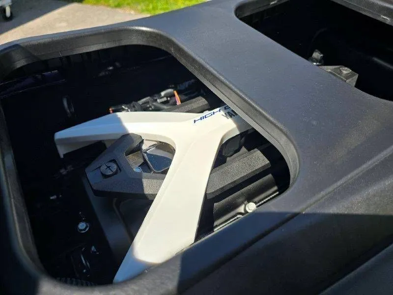 Slide: The Image of Yamaha Waverunner GP HO w/ Audio 2026 - 36