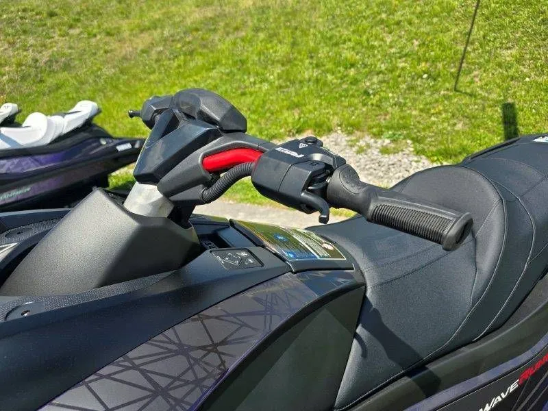 Slide: The Image of Yamaha Waverunner GP HO w/ Audio 2026 - 42