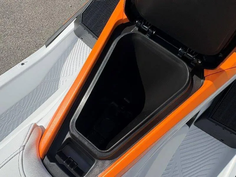 Slide: The Image of Yamaha Jetblaster LTD 2026 - 17