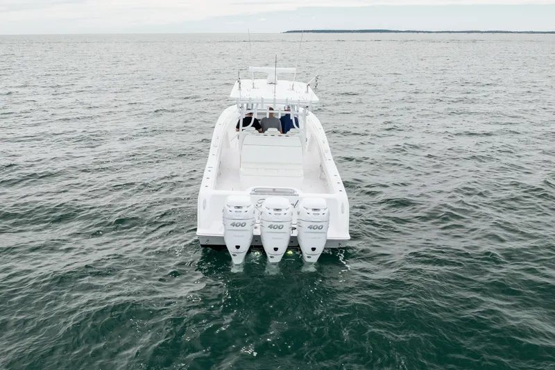 Slide: The Image of Invincible 39 Open Fisherman 2020 - 11