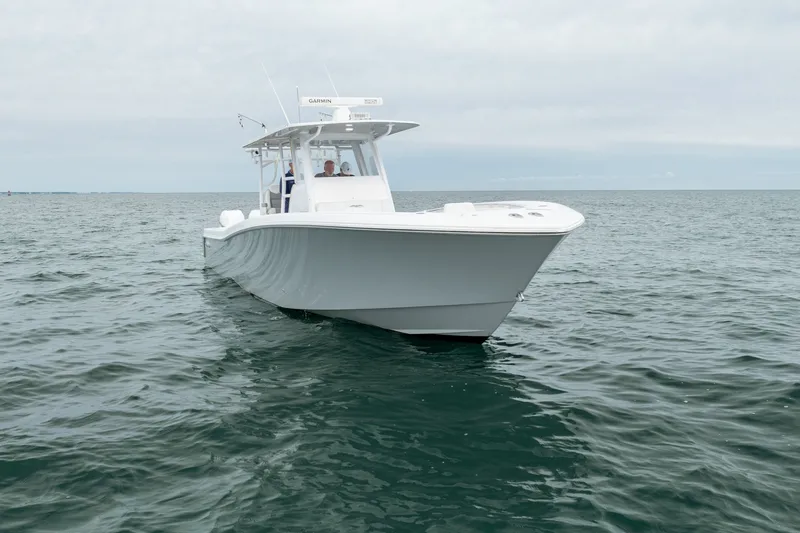 Slide: The Image of Invincible 39 Open Fisherman 2020 - 2