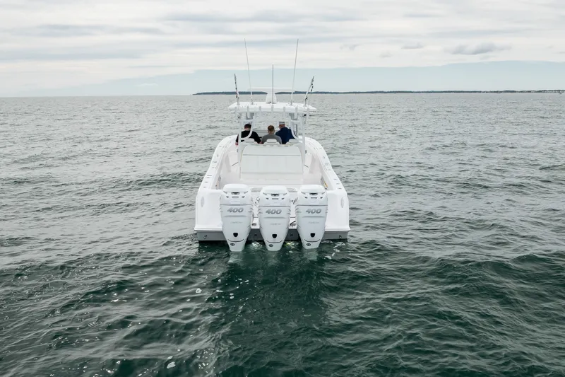 Slide: The Image of Invincible 39 Open Fisherman 2020 - 7