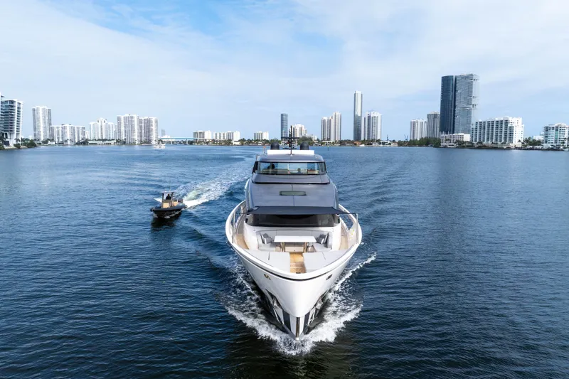 Slide: The Image of Sanlorenzo SX88 yacht cruising near city skyline, 2020 model. - 17