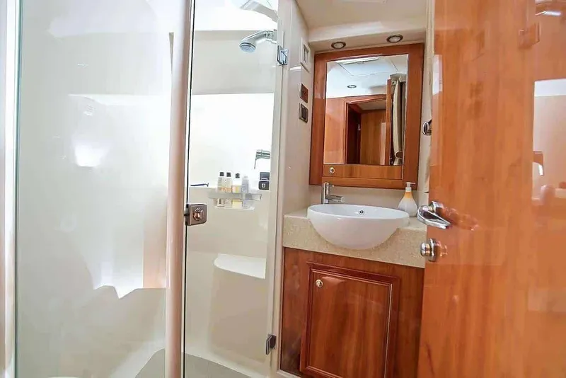 Slide: The Image of Riviera 47 Open Flybridge G2 2008 - 12