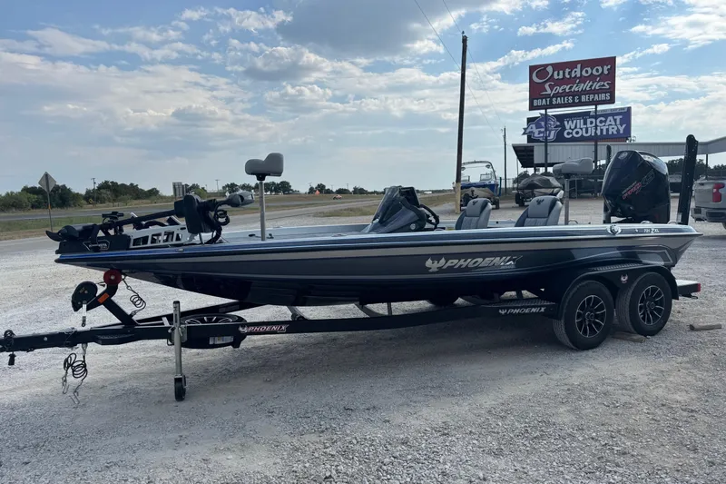 Slide: The Image of 2026 Phoenix 721 ZXL boat on trailer at outdoor sales lot. - 4