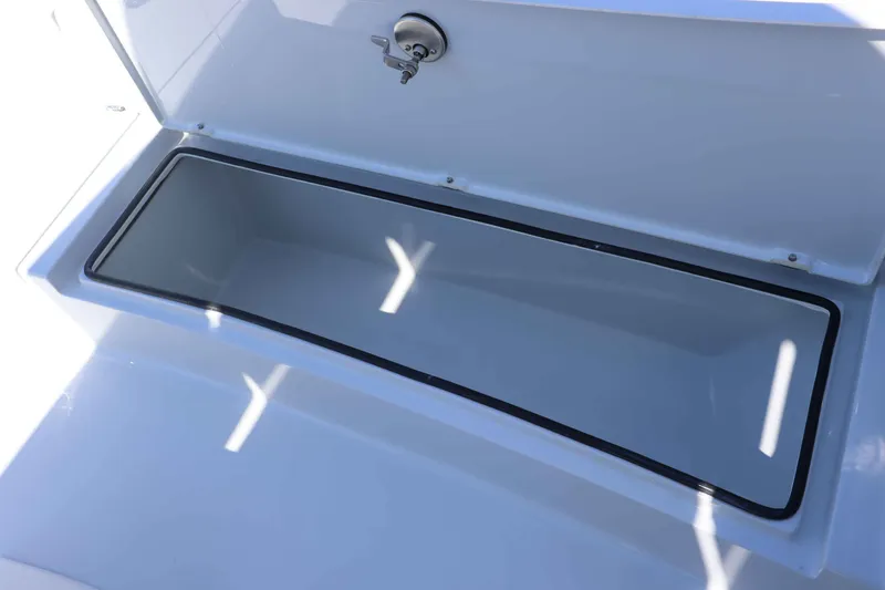 Slide: The Image of Pathfinder 2500 Hybrid 2026 - 22