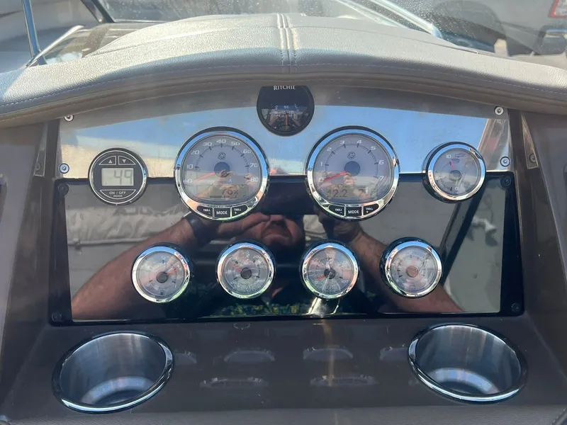 Slide: The Image of 2015 Formula 270 Bowrider 19 - 19