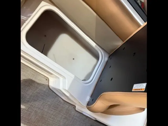 Slide: The Image of NauticStar 203 DC Sport Deck Boat 2023 - 9