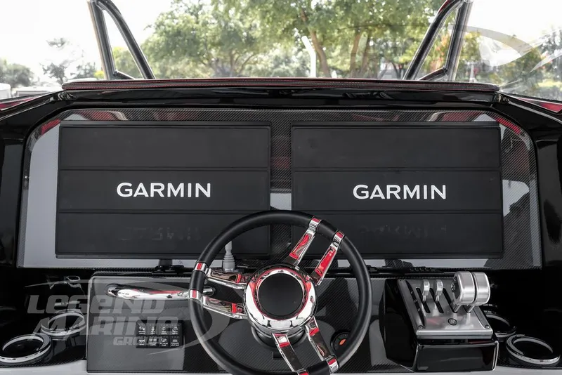 Slide: The Image of Nor-Tech 390 Sport 2026 - 15