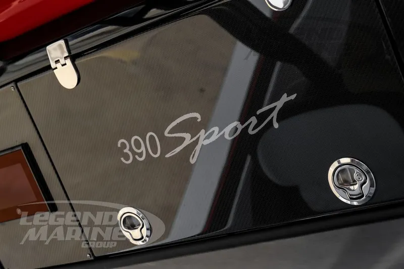 Slide: The Image of Nor-Tech 390 Sport 2026 - 23