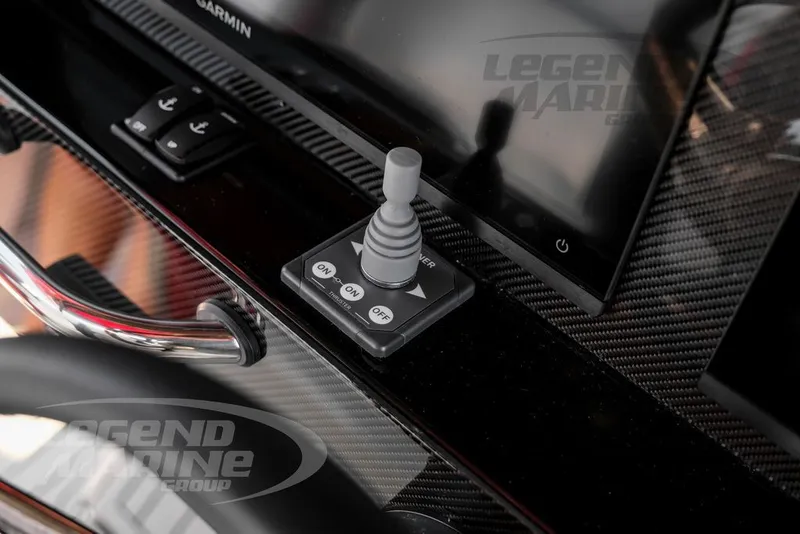 Slide: The Image of Nor-Tech 390 Sport 2026 - 26