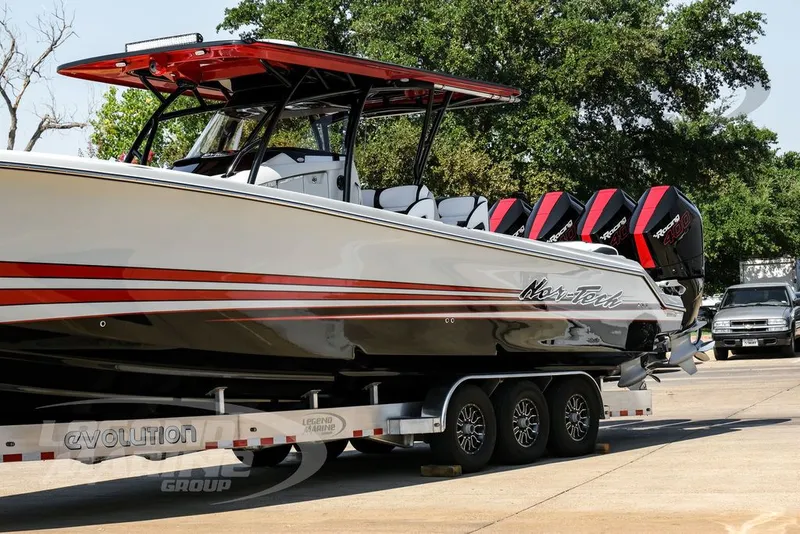 Slide: The Image of Nor-Tech 390 Sport 2026 - 6