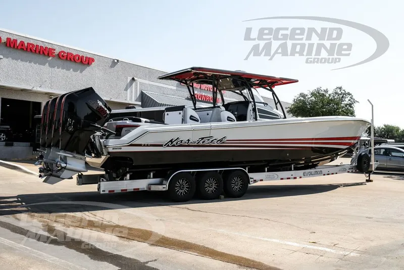 Slide: The Image of Nor-Tech 390 Sport 2026 - 8