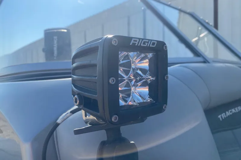 Slide: The Image of LED light on 2017 Tracker Targa V-18 WT boat dashboard. - 13
