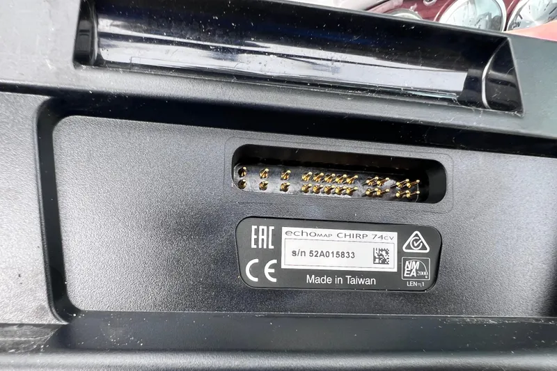 Slide: The Image of Close-up of Garmin echoMAP CHIRP 74cv connector on Chaparral Sunesta 254, 2004 model. - 14