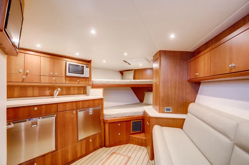 Slide: The Image of Ocean Yachts 37 Express 2015 - 18