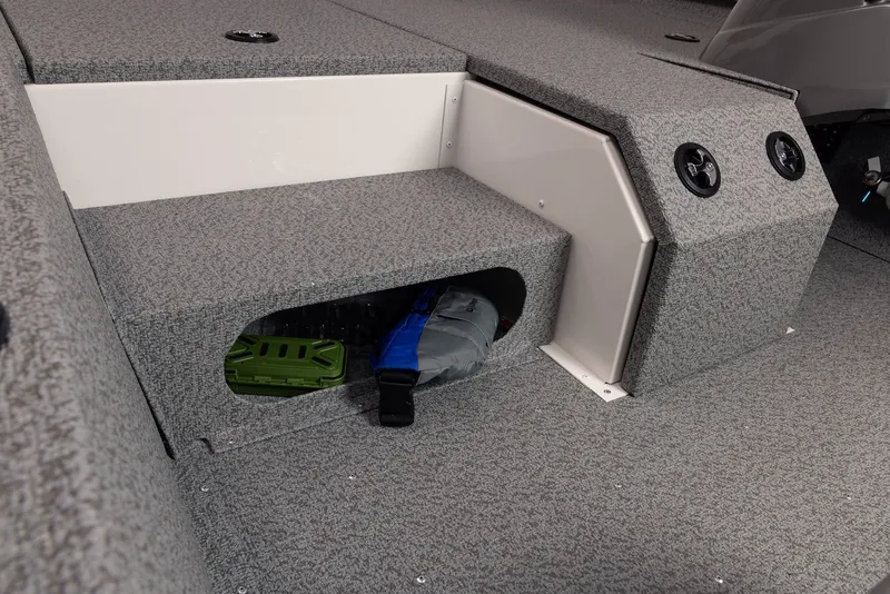 Slide: The Image of G3 Sportsman 1810 SE 2026 - 21