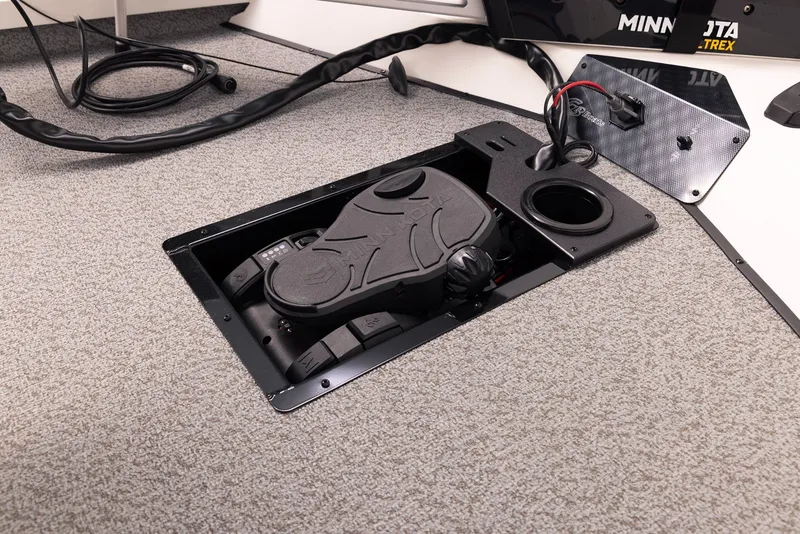 Slide: The Image of G3 Sportsman 1810 SE 2026 - 22