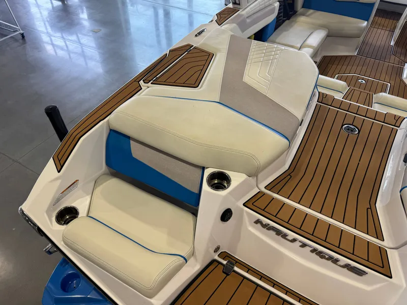 Slide: The Image of Nautique Super Air Nautique G21 2023 - 11