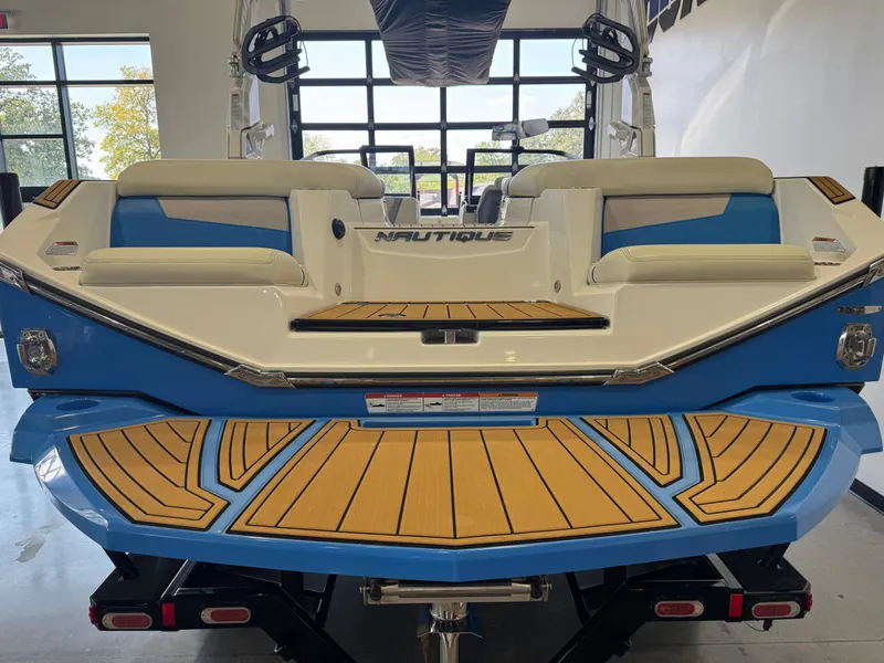 Slide: The Image of Nautique Super Air Nautique G21 2023 - 8