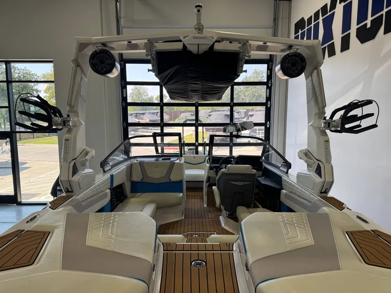 Slide: The Image of Nautique Super Air Nautique G21 2023 - 9