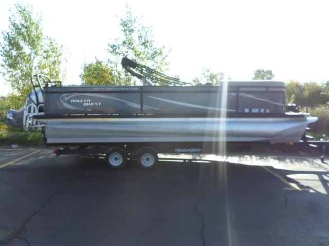 The Image of Angler 8522 Family Fish Pro 2022 - 1