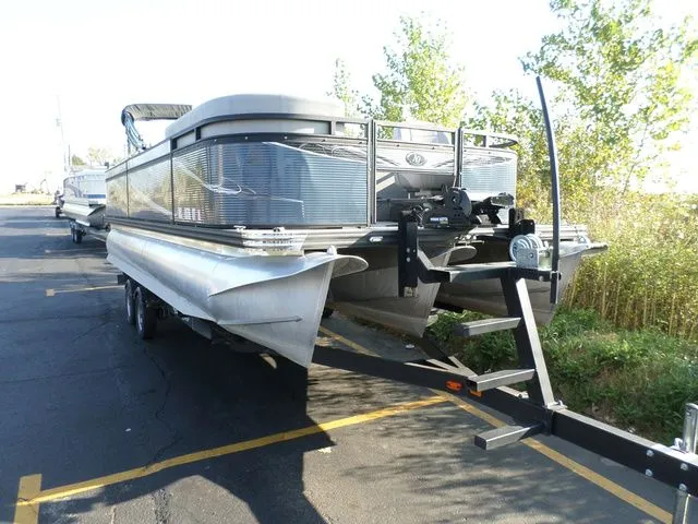 Slide: The Image of Angler 8522 Family Fish Pro 2022 - 2