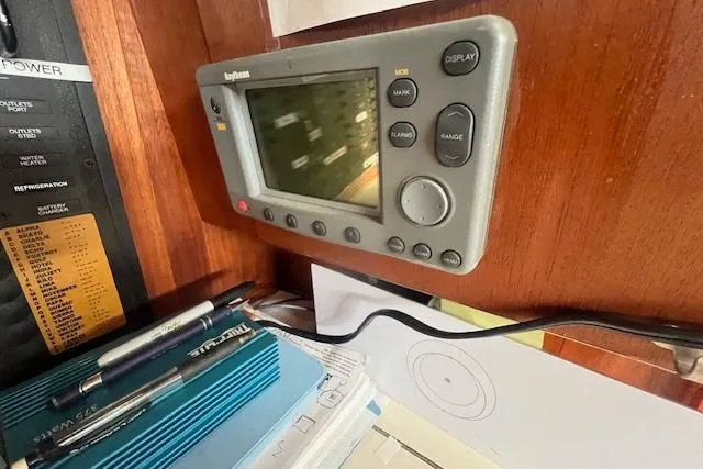 Slide: The Image of Control panel and navigation equipment inside a 1987 Sabre 42 K/CB sailboat. - 7