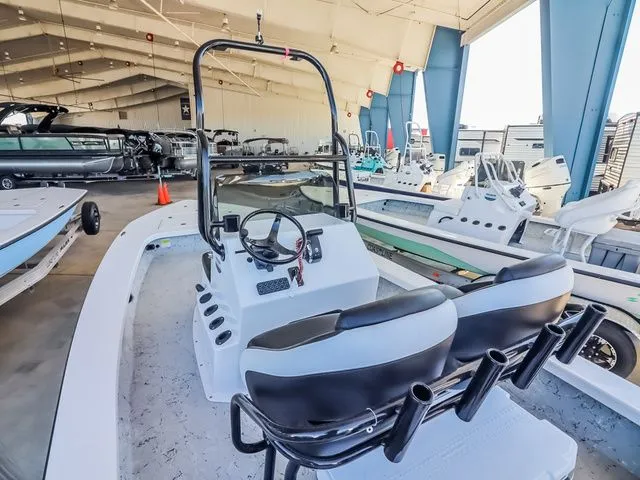 Slide: The Image of Majek 22 XTREME 2026 - 11