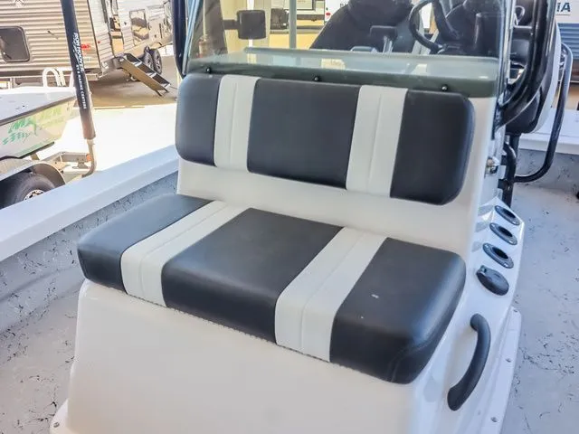 Slide: The Image of Majek 22 XTREME 2026 - 15