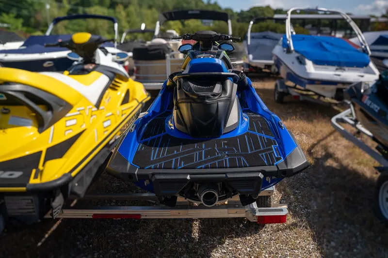 Slide: The Image of Yamaha VX CRUISER HO 2024 - 4