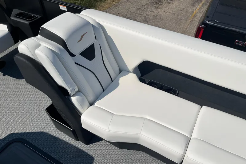 Slide: The Image of Luxurious white seating on 2026 Evotti 725CS boat, featuring sleek design and comfort. - 8